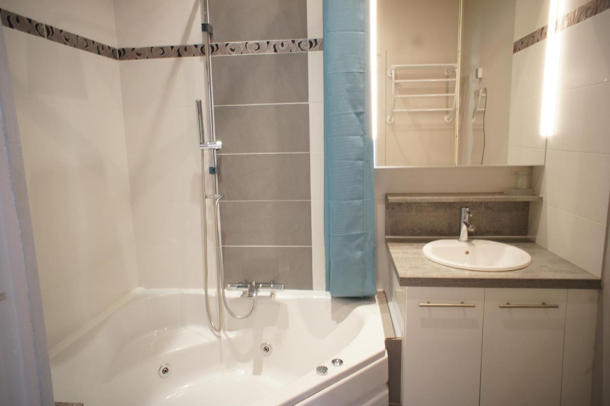 Zeperfectplace - Vieux Nice Garibaldi 3 Chambres ภายนอก รูปภาพ