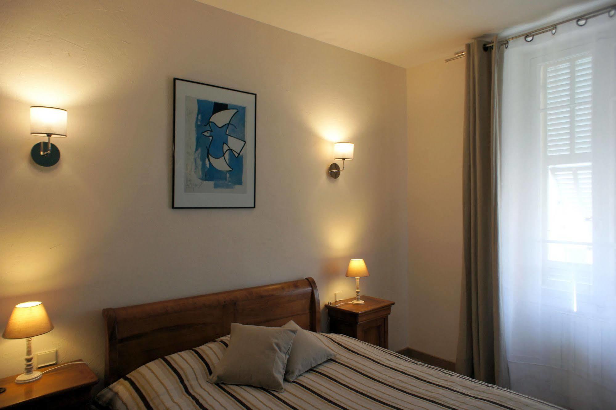 Zeperfectplace - Vieux Nice Garibaldi 3 Chambres ภายนอก รูปภาพ